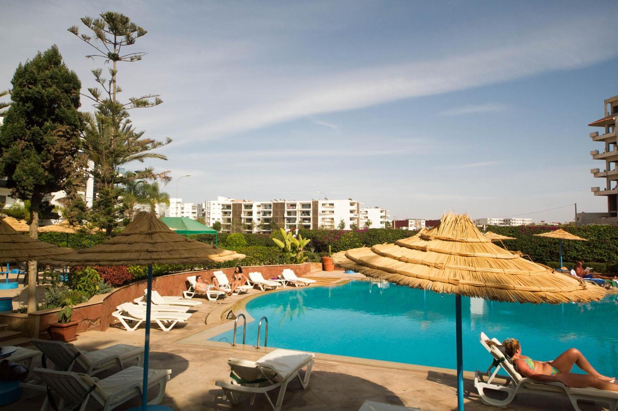 Appart'Hotel Intouriste Agadir Exterior foto