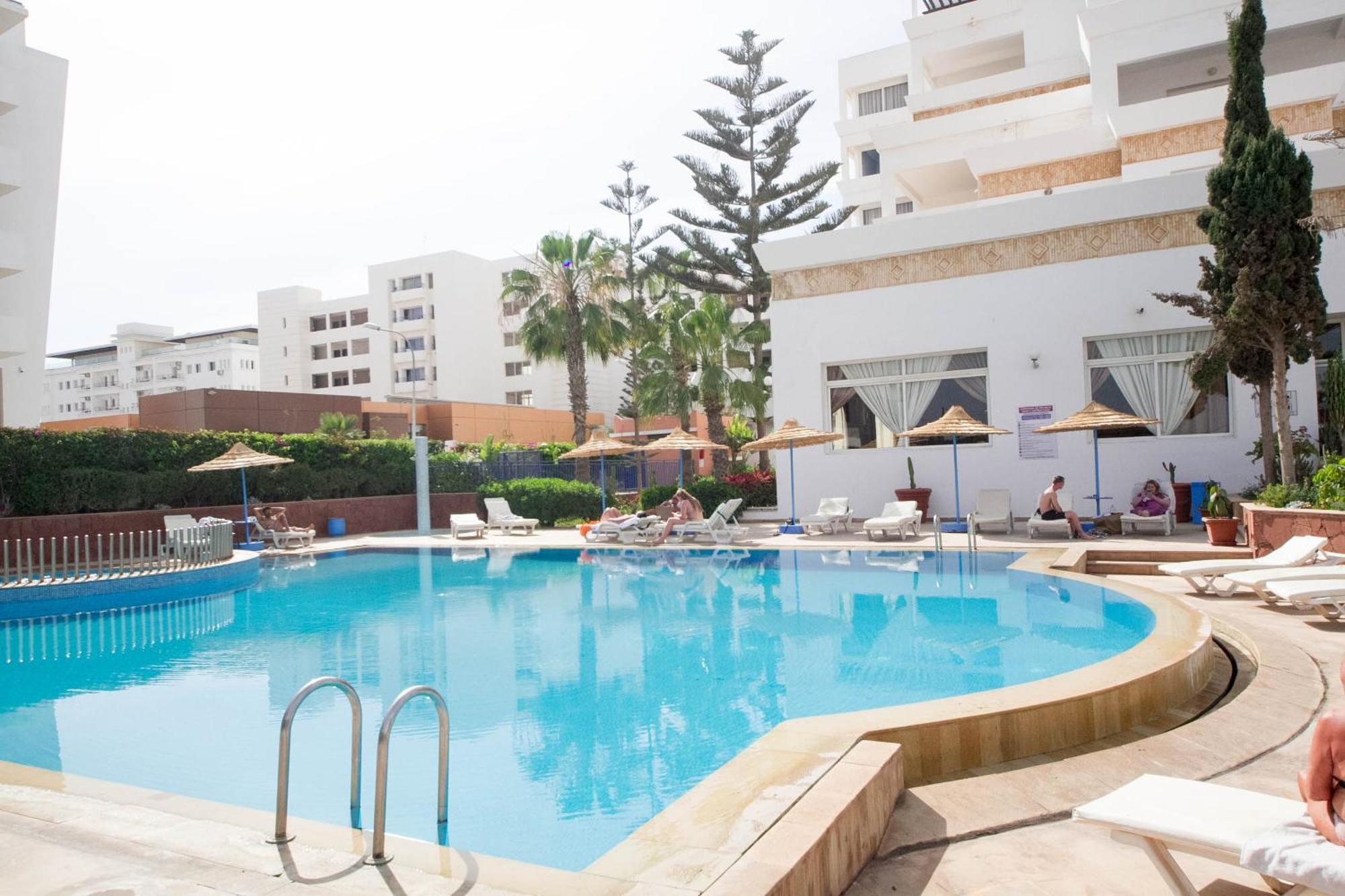 Appart'Hotel Intouriste Agadir Exterior foto